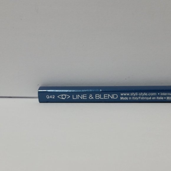 2 Styli Style Waterproof Eye Liner Blue - Picture 2 of 6